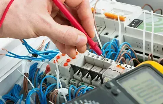 Professional electrician in Bexleyheath